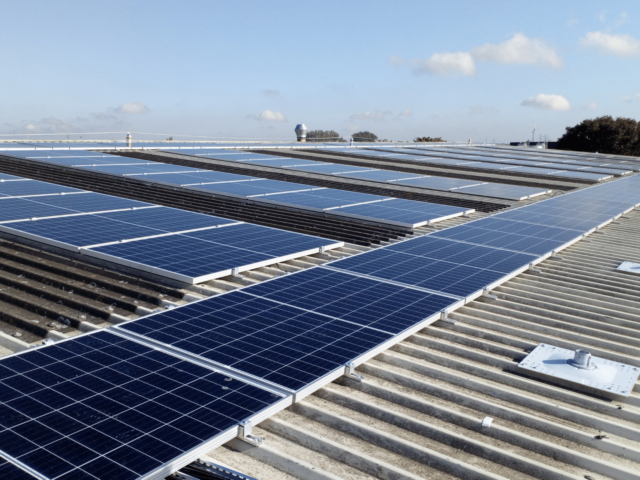 ABP installs largest roof mounted solar array on the Humber