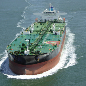 tanker-1242111_1920_1